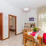 Brionetta Bibione